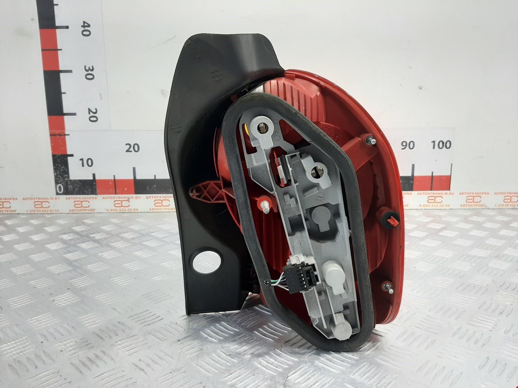 Фонарь задний левый RENAULT Modus 2004-2012