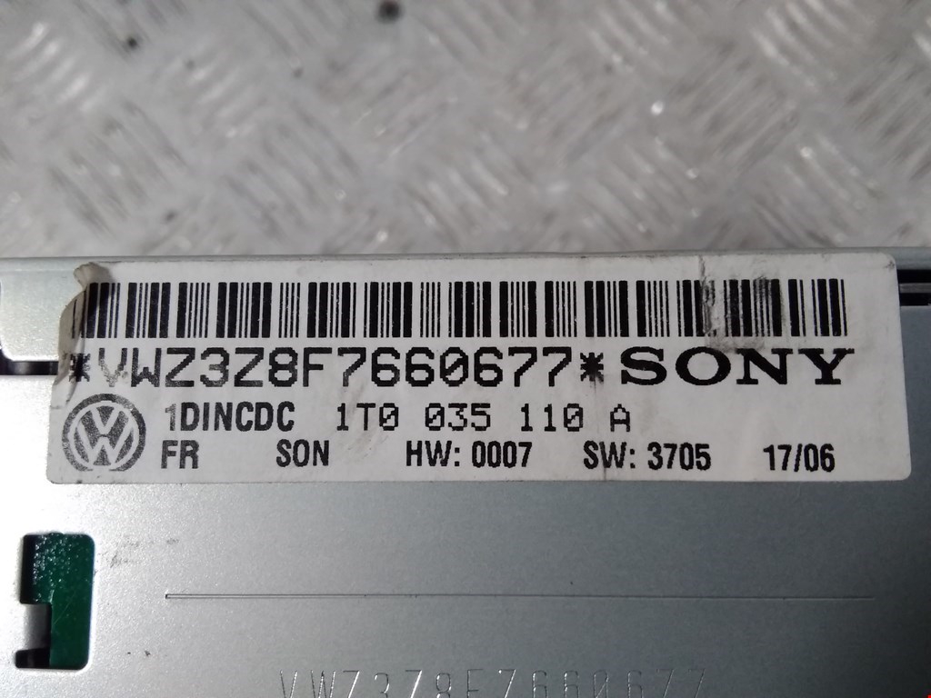 Ченджер компакт дисков VOLKSWAGEN Caddy III 2004-2015