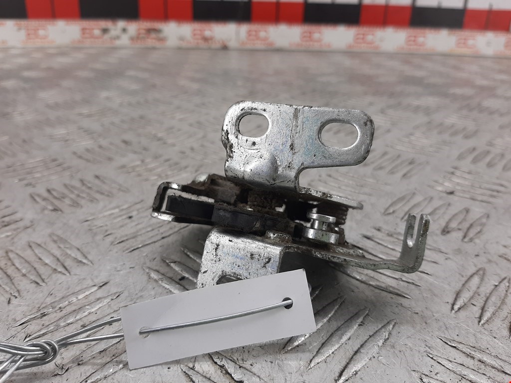 Замок двери распашной левой Peugeot Bipper (2007-2020)