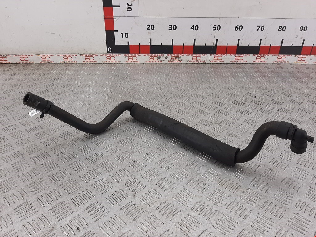 Патрубок отопителя AUDI A3 8P 2003-2013