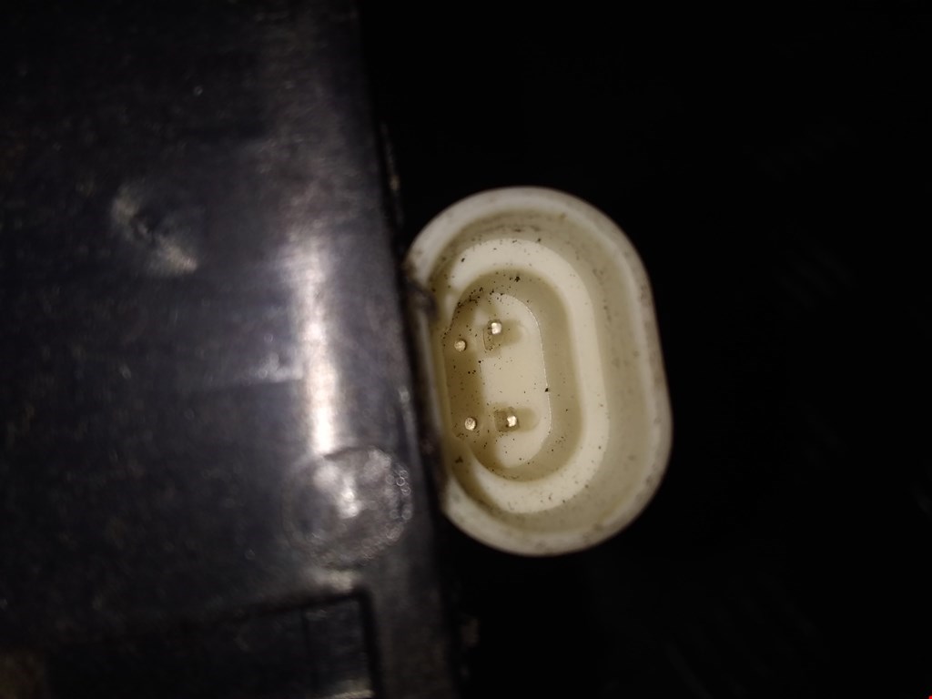 Замок двери передней левой CHEVROLET TrailBlazer 2001-2008