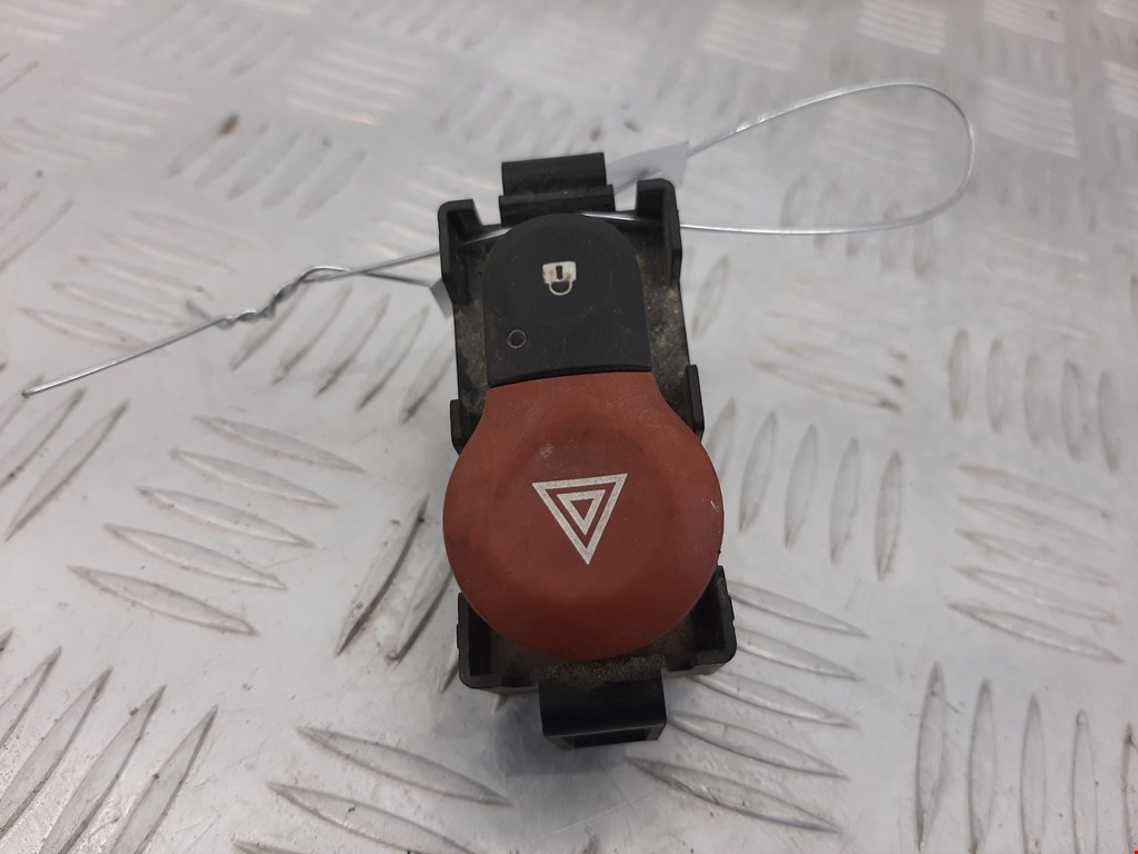 Кнопка аварийной сигнализации (аварийки) RENAULT Kangoo 2008-2021