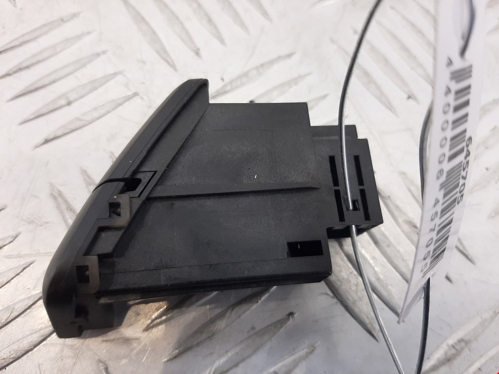 Кнопка аварийной сигнализации (аварийки) AUDI A4 B8 2007-2015