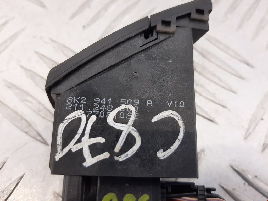 Кнопка аварийной сигнализации (аварийки) AUDI A4 B8 2007-2015