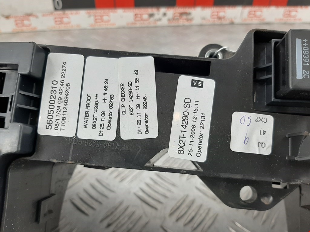 Датчик уровня в бачок омывателя JAGUAR XF X250 2007-2015