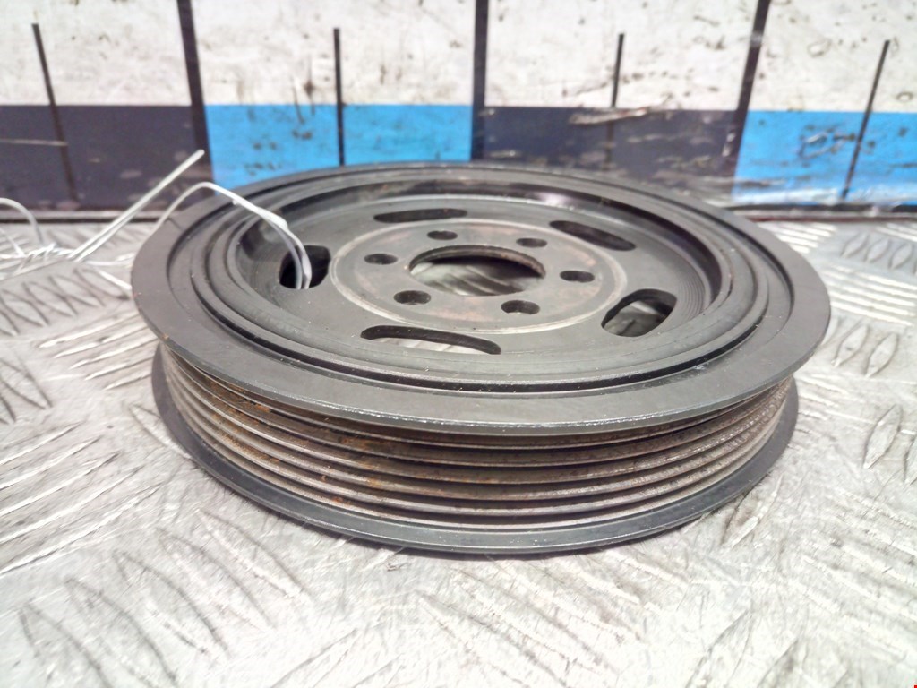 Шестерня коленвала (шкив) PEUGEOT 607 2000-2010