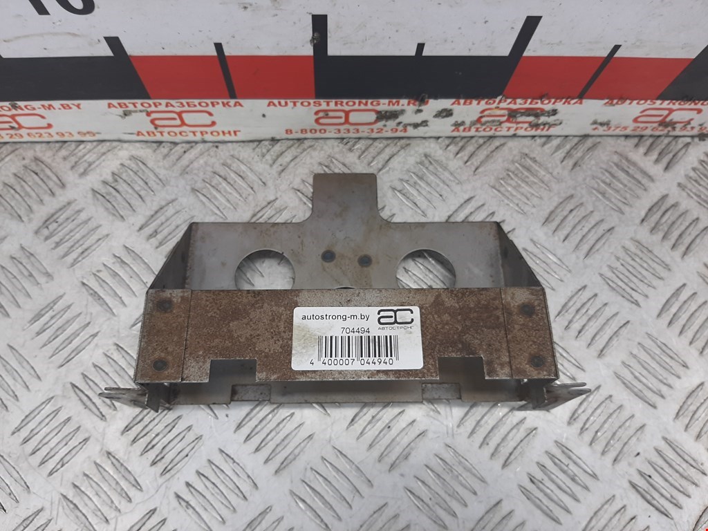 Рамка магнитолы HYUNDAI Terracan 2001-2006