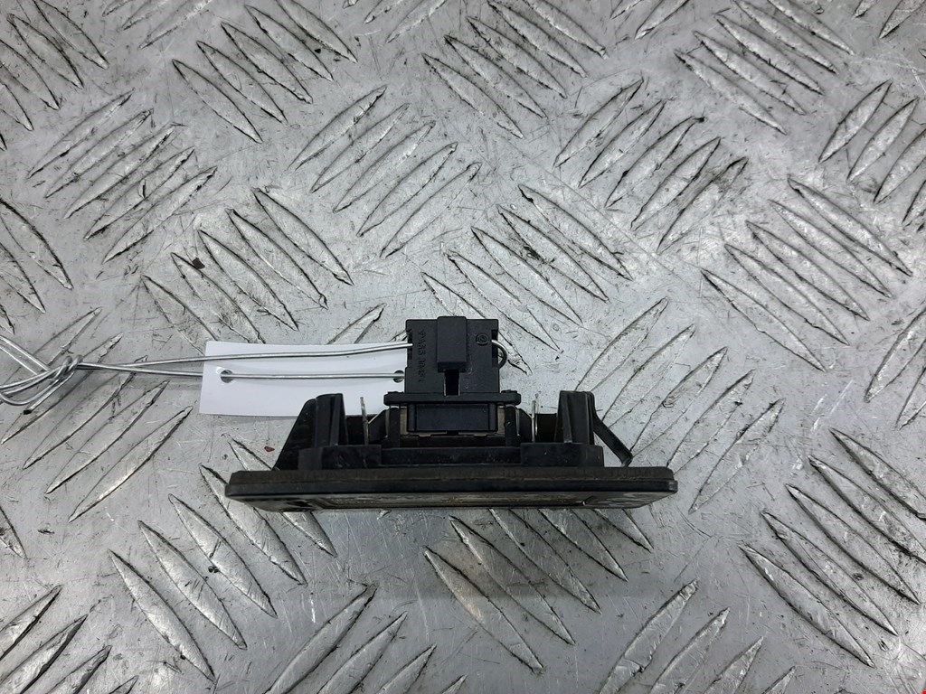 Фонарь подсветки номера AUDI A4 B8 2007-2015