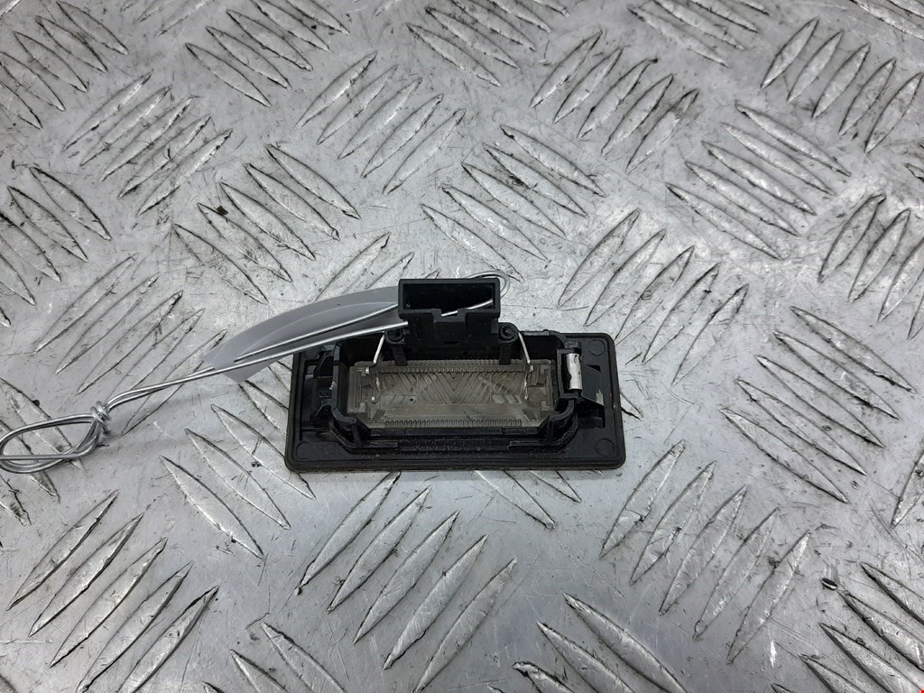 Фонарь подсветки номера AUDI A4 B8 2007-2015