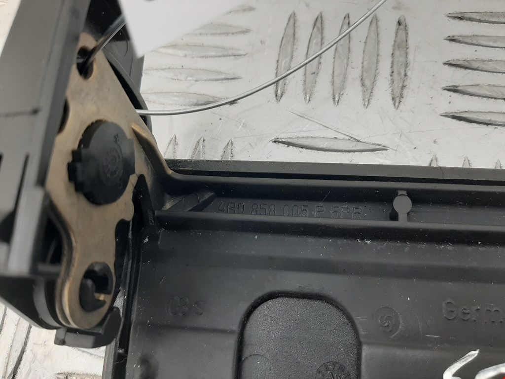 Накладка декоративная AUDI A6 Allroad C5 2000-2006