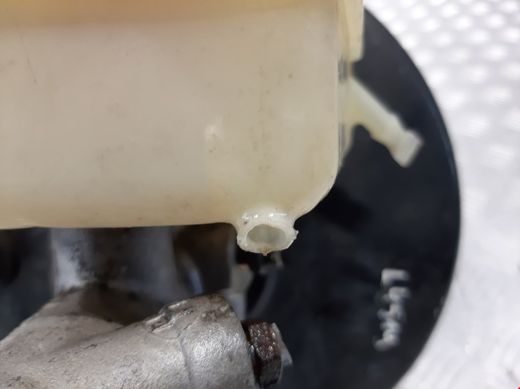 Усилитель тормозов вакуумный BMW 5er 5 серия E34 1988-1997