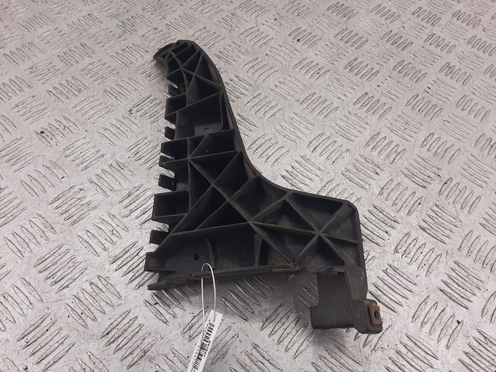 Кронштейн заднего бампера левый правый AUDI A6 Allroad C5 2000-2006