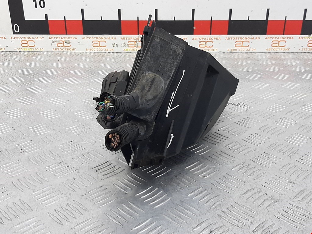 Датчик уровня в бачок омывателя FORD Galaxy 2006-2015