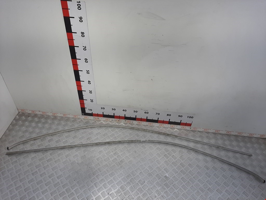 Накладка (молдинг) крыши Porsche Cayenne (955/957) (2002-2010)