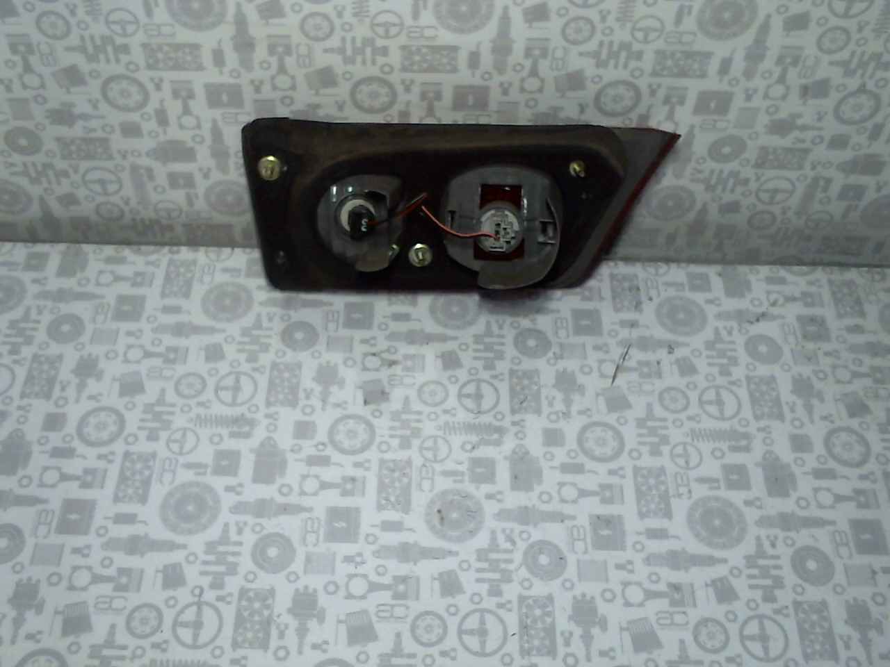 Фонарь задний внутренний правый HONDA Accord VII 2002-2007