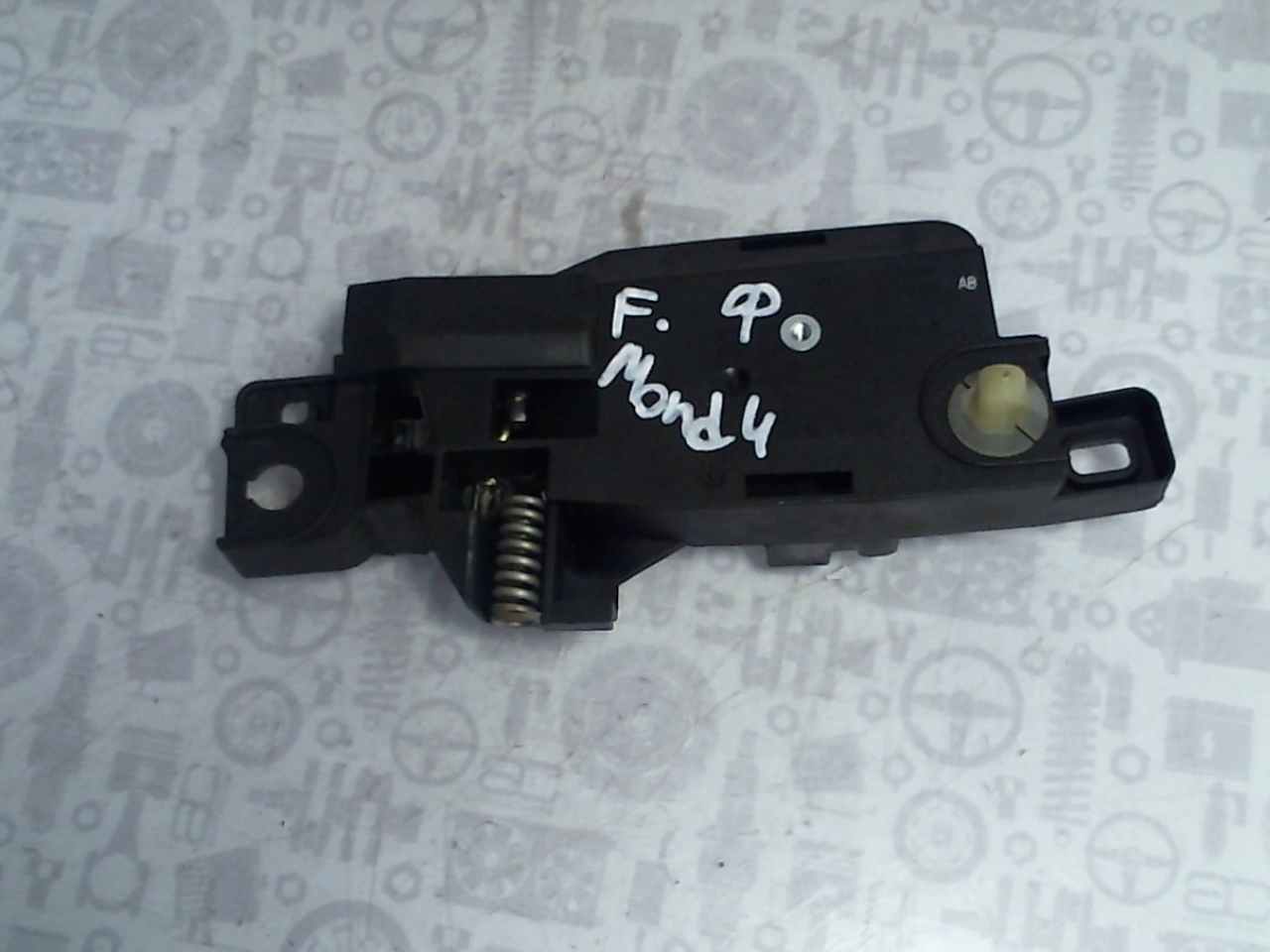 Ручка дверная задняя внутренняя правая FORD Mondeo IV 2007-2015