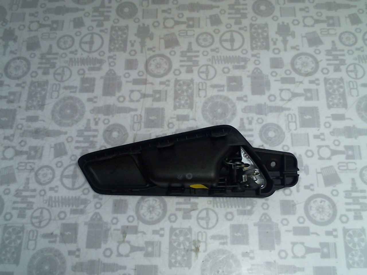 Ручка дверная задняя внутренняя левая VOLKSWAGEN Passat B6 2005-2011