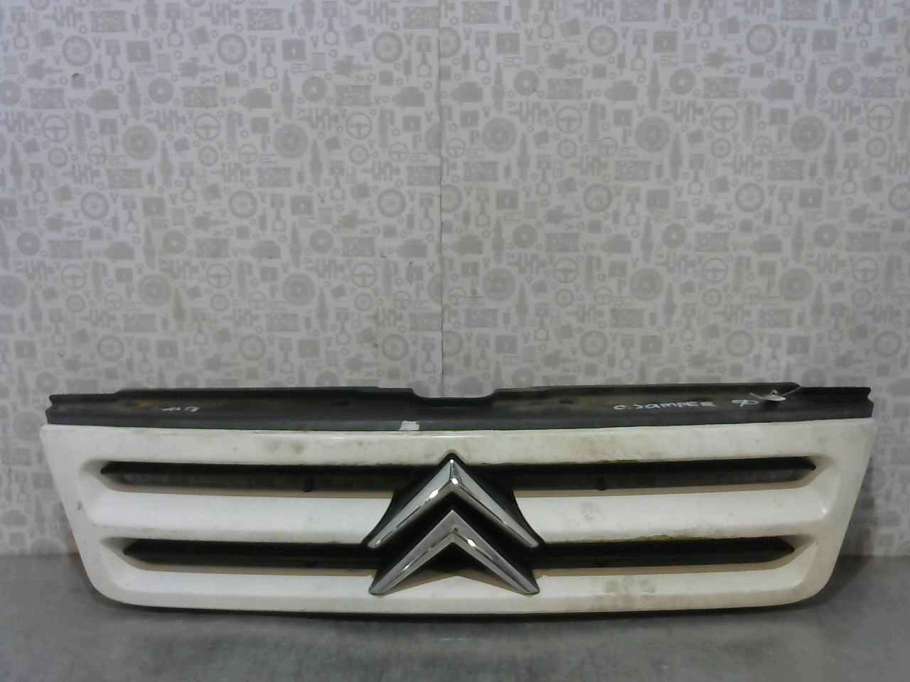 Решетка радиатора CITROEN Jumper 244 2002-2006