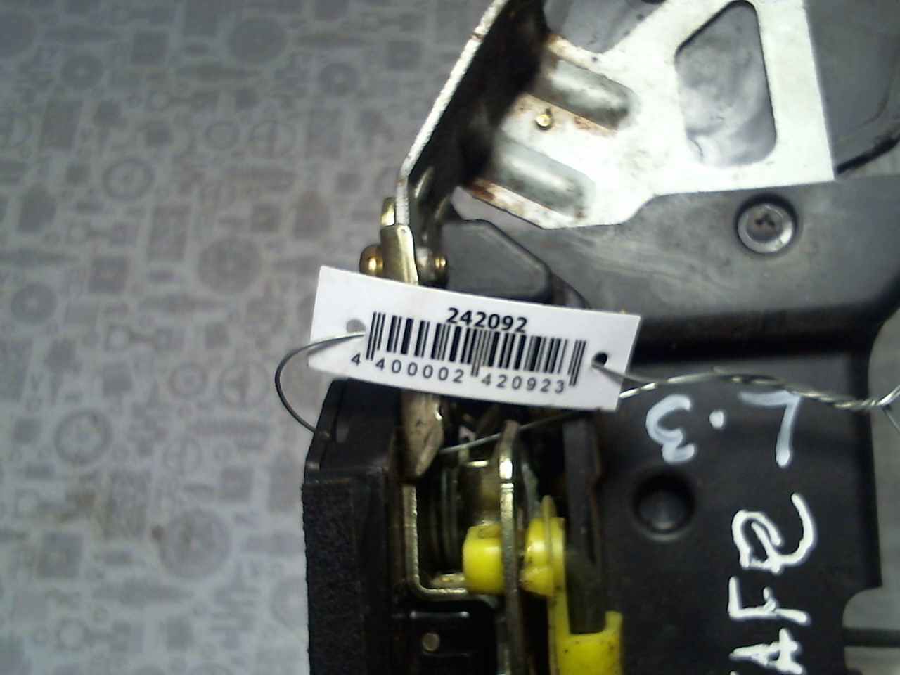 Замок двери задней левой HYUNDAI Santa Fe SM/ Classic 2000-2012