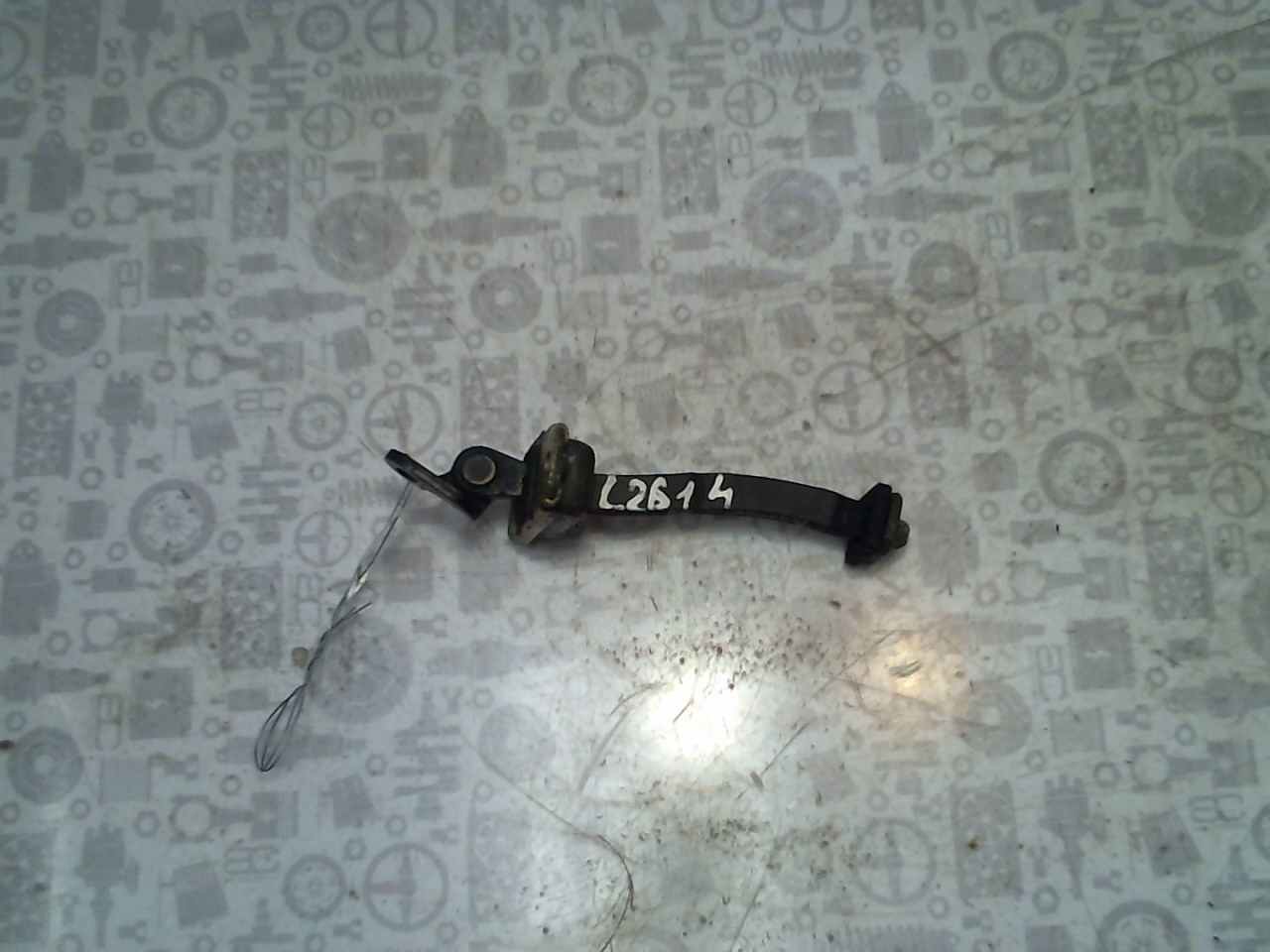 Ограничитель открывания двери HYUNDAI Santa Fe SM/ Classic 2000-2012