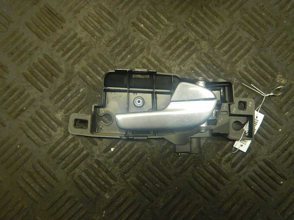 Ручка дверная передняя внутренняя правая FORD Mondeo IV 2007-2015