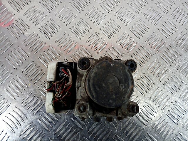 Блок ABS (насос) TOYOTA RAV 4 XA20 2000-2005
