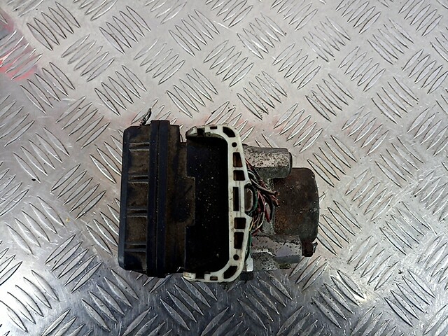 Блок ABS (насос) TOYOTA RAV 4 XA20 2000-2005