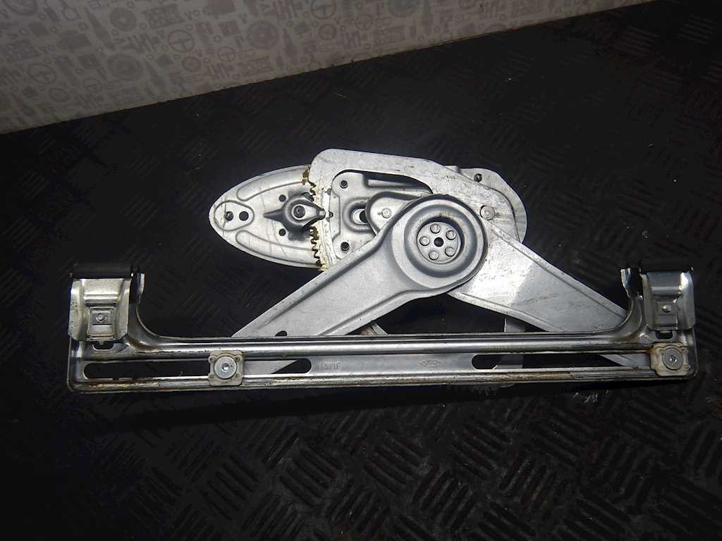 Стеклоподъемник задний правый FORD Focus II 2005-2011