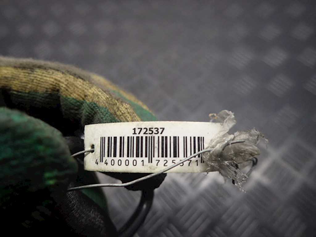 Ремень безопасности задний правый VOLKSWAGEN Passat B6 2005-2011