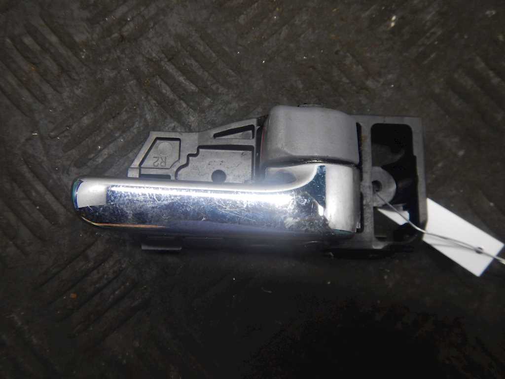 Ручка дверная передняя внутренняя правая TOYOTA Previa (Estima) Previa Estima XR30/XR40 2000-2006