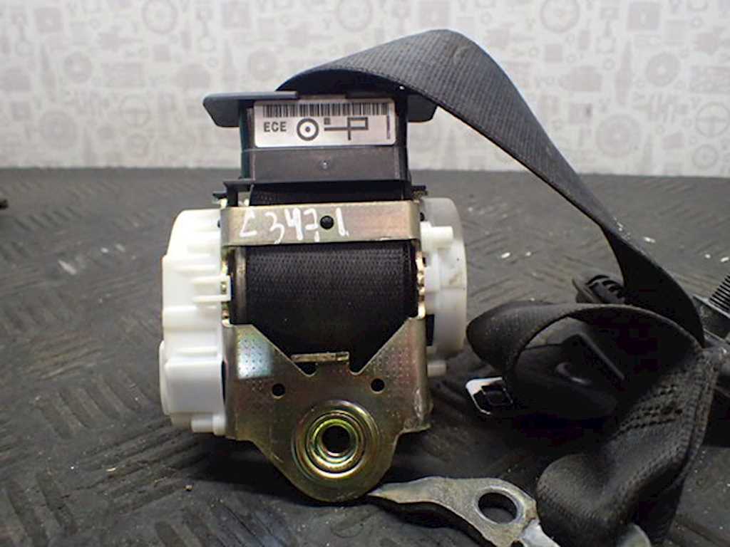 Ремень безопасности передний левый BMW 1er E81\E87 2004-2011