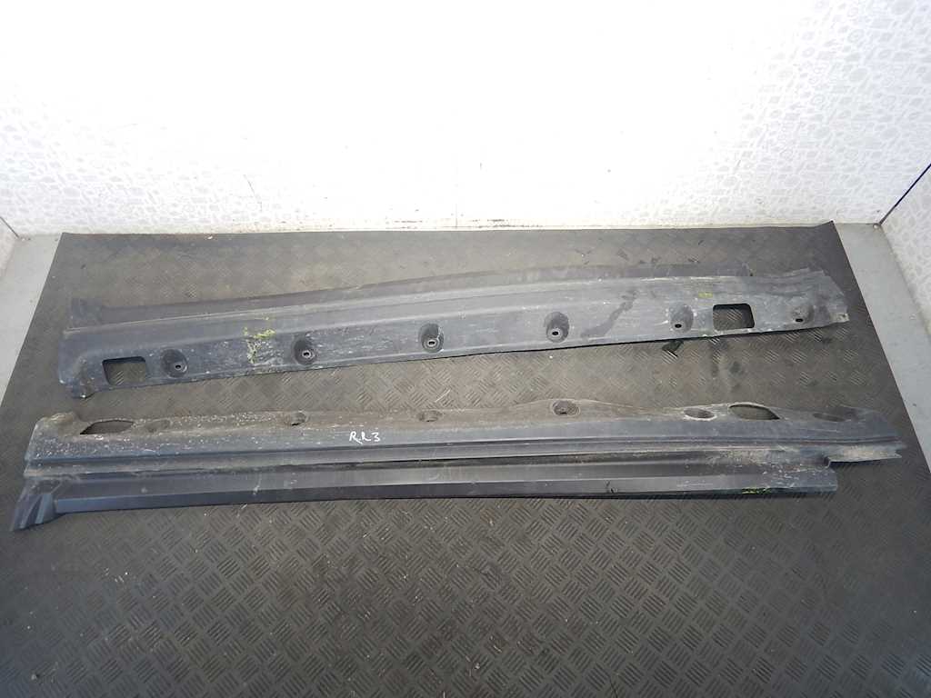 Накладка декоративная на порог левая Land Rover Range Rover 3 (2001-2012)