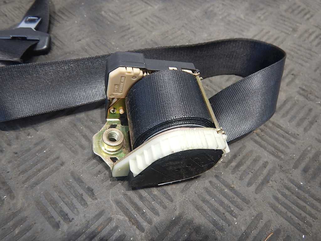 Ремень безопасности передний левый LAND ROVER Range Rover 2002-2012