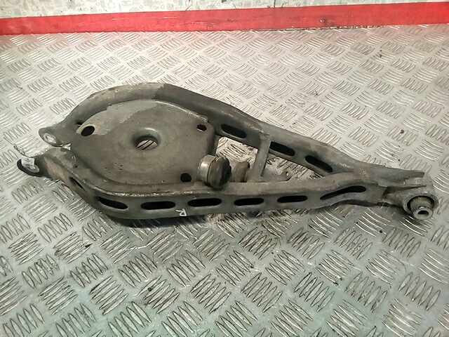 Рычаг задний правый BMW X3 E83 2003-2010