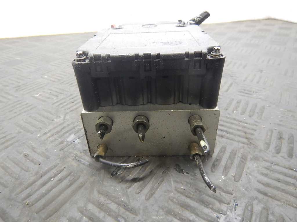 Блок ABS (насос) CITROEN Xantia 1993-2002
