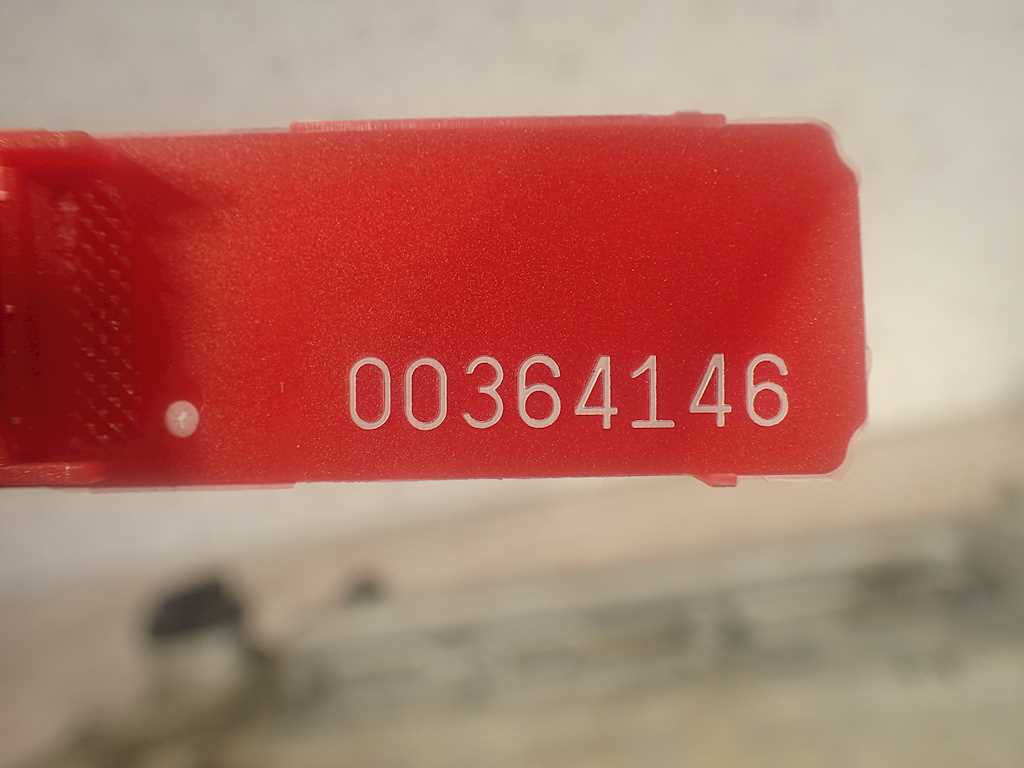 Крышка головки блока (клапанная) OPEL Corsa C 2000-2006