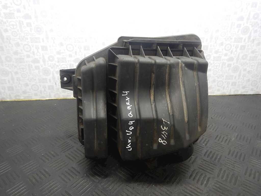 Корпус воздушного фильтра CHRYSLER Voyager IV RG 2001-2007