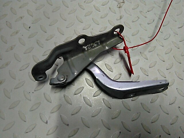 Петля капота левая/правая TOYOTA Previa (Estima) Previa Estima XR30/XR40 2000-2006