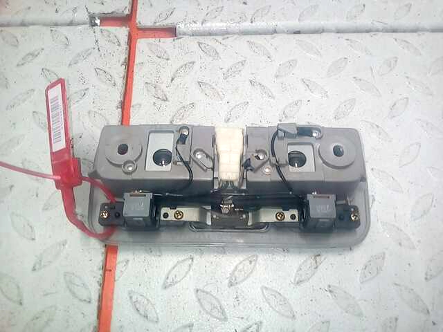 Плафон салонный (салона фонарь) TOYOTA RAV 4 XA10 1994-2000