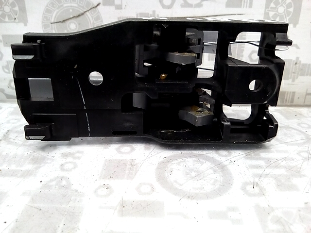 Ручка дверная передняя внутренняя правая TOYOTA RAV 4 XA20 2000-2005