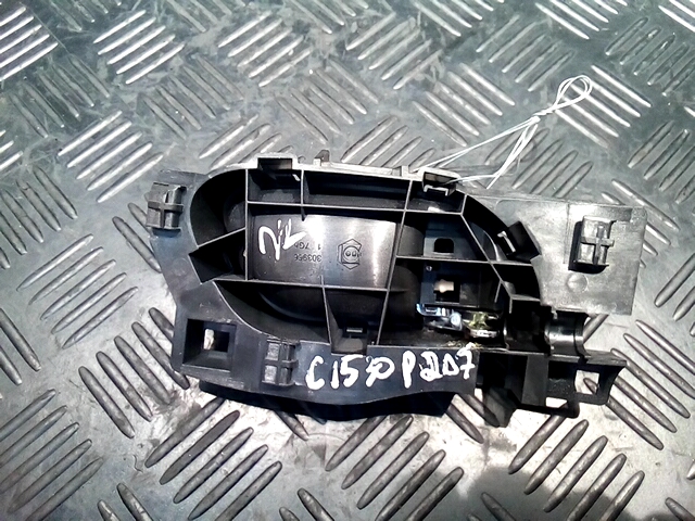 Ручка дверная передняя внутренняя левая PEUGEOT 207 2006-2015