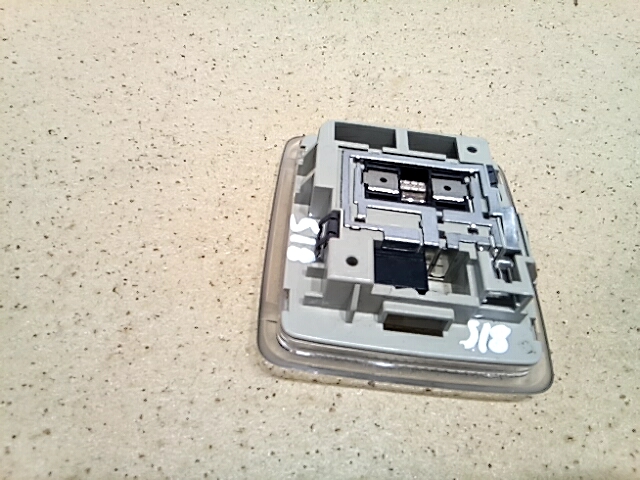 Плафон салонный (салона фонарь) NISSAN Altima L32A 2007-2012