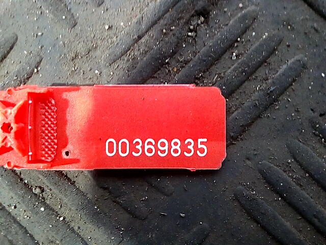 Петля капота левая/правая NISSAN Altima L32A 2007-2012