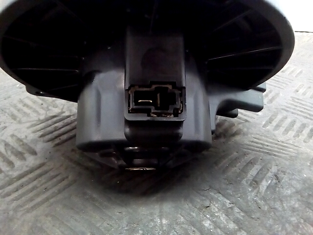 Моторчик (мотор) отопителя салона KIA Rio II 2005-2011