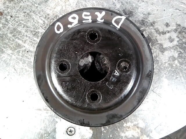 Шкив водяного насоса (помпы) KIA Carnival I 1999-2005