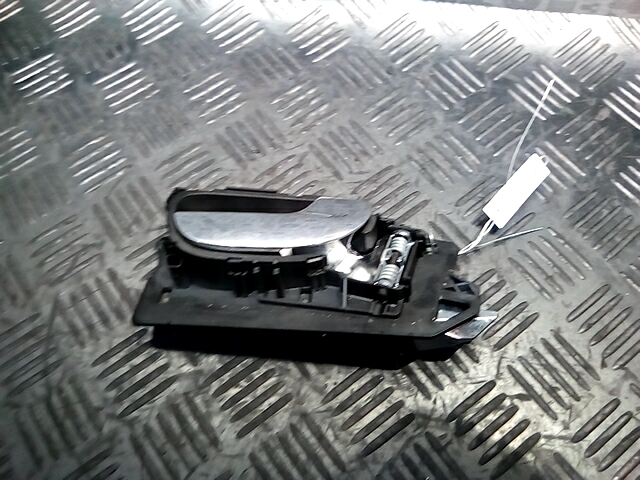 Ручка дверная передняя внутренняя правая PEUGEOT 307 2001-2008