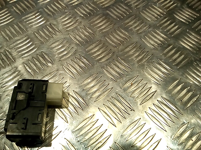 Кнопка стеклоподъемника DODGE Caliber 2006-2011