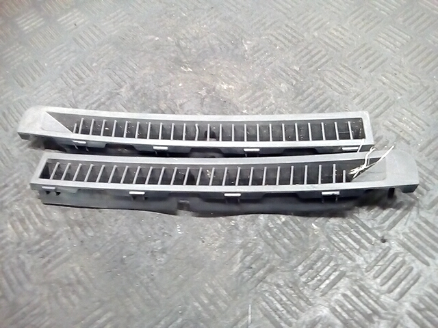 Дефлектор воздушный NISSAN Altima L32A 2007-2012