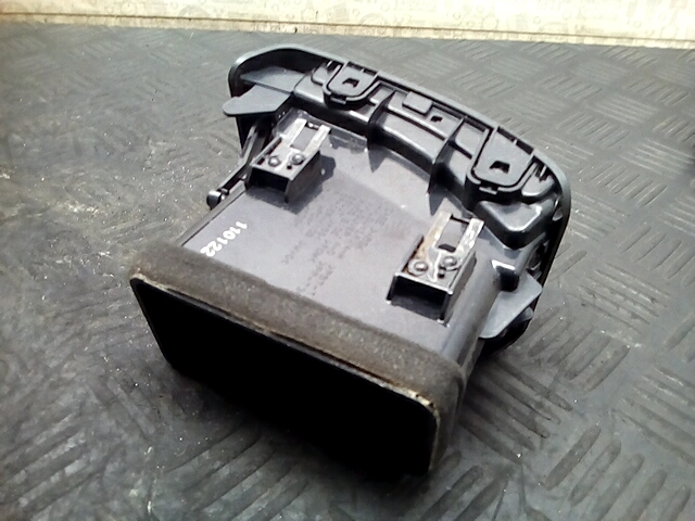 Дефлектор воздушный NISSAN Altima L32A 2007-2012