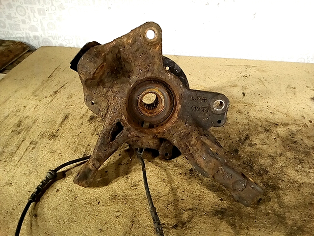 Ступица передняя правая RENAULT Scenic III 2010-2015